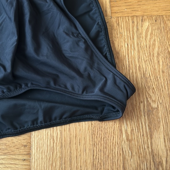 Miraclesuit Criss Cross High Neck One Piece Swimsuit black 14 448541 - Picture 5 of 7